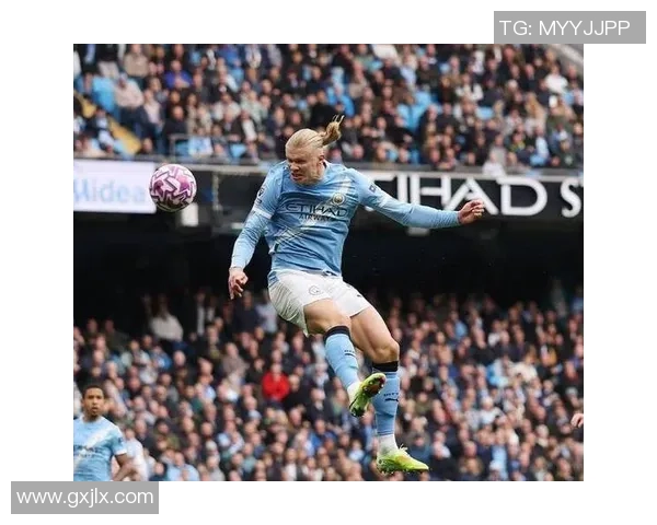 2023年足球明星转会身价排行榜揭晓引发热议与关注 2023年足球明星转会身价排行榜揭晓引发热议与关注